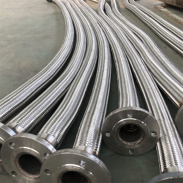 SS WIRE BRAIDED FLEXIBLE HOSES